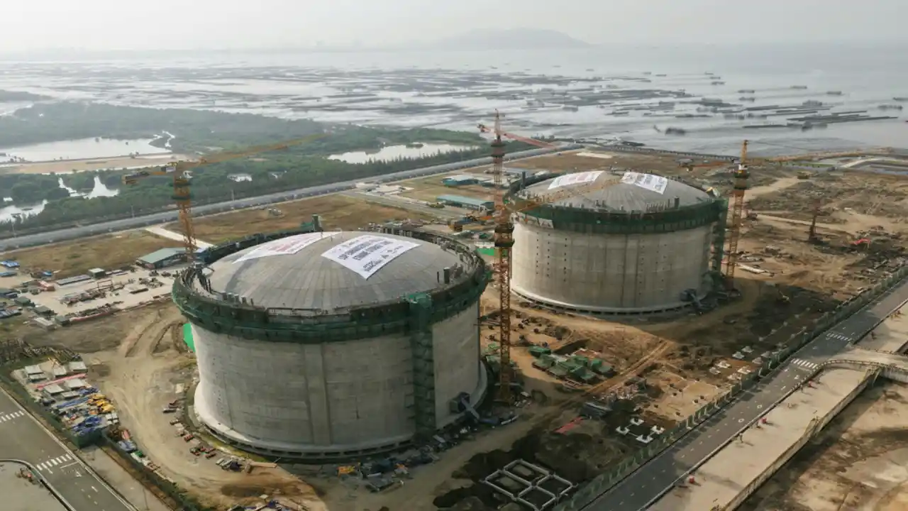 Main Material Tanks (Ethane) construction work for the Petrochemical complex in South of Vietnam